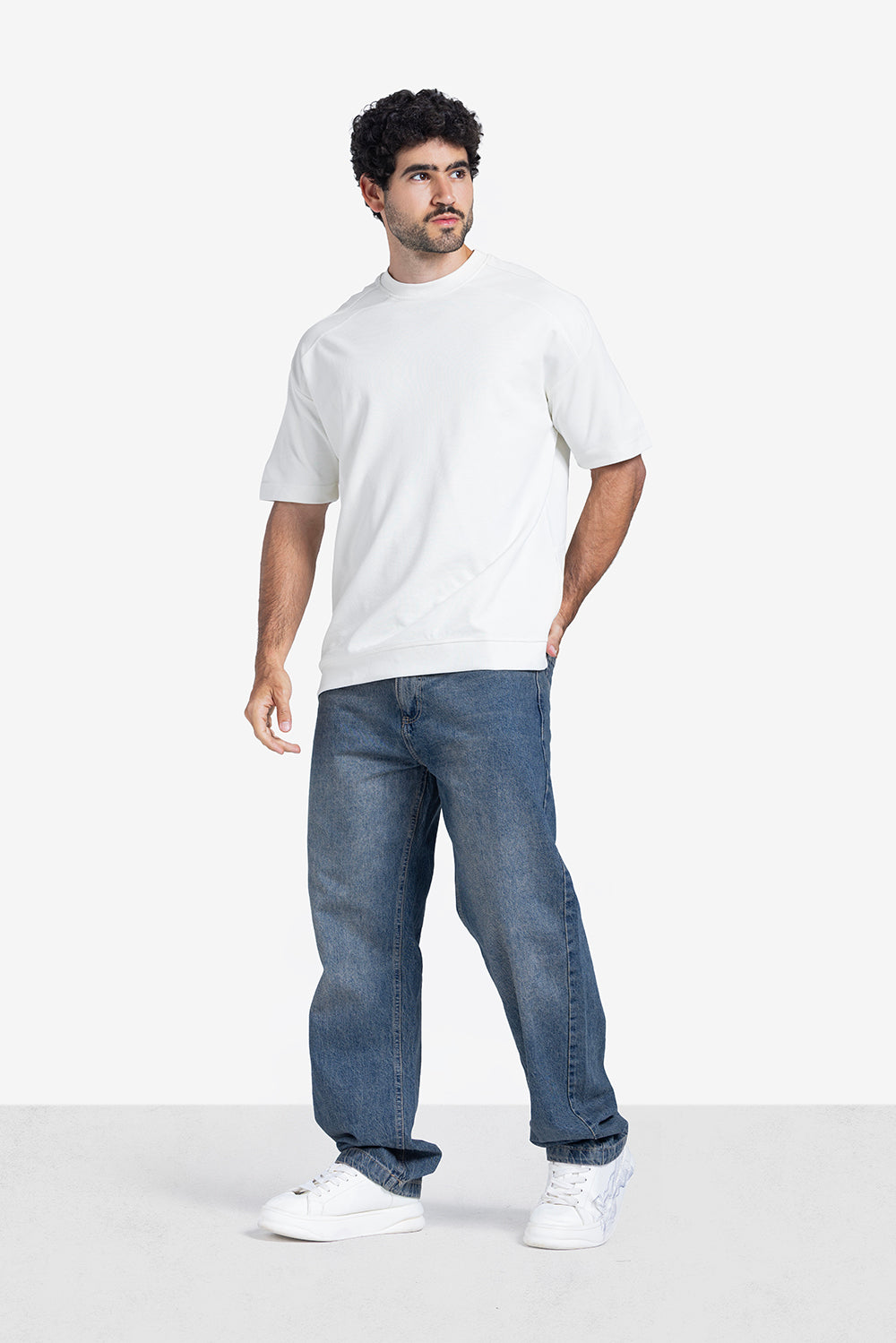 T-shirt - Men - Plain