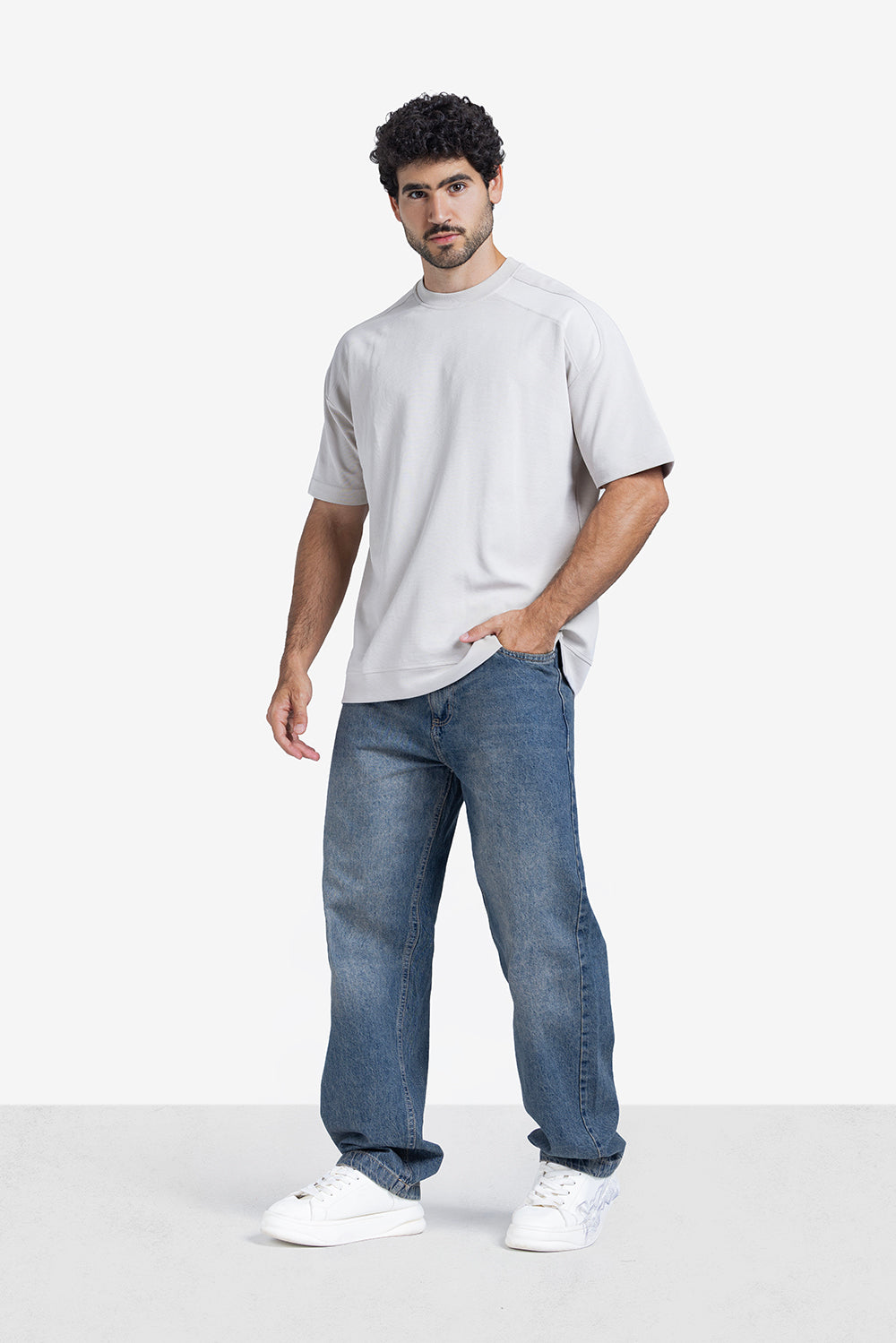 T-shirt - Men - Plain