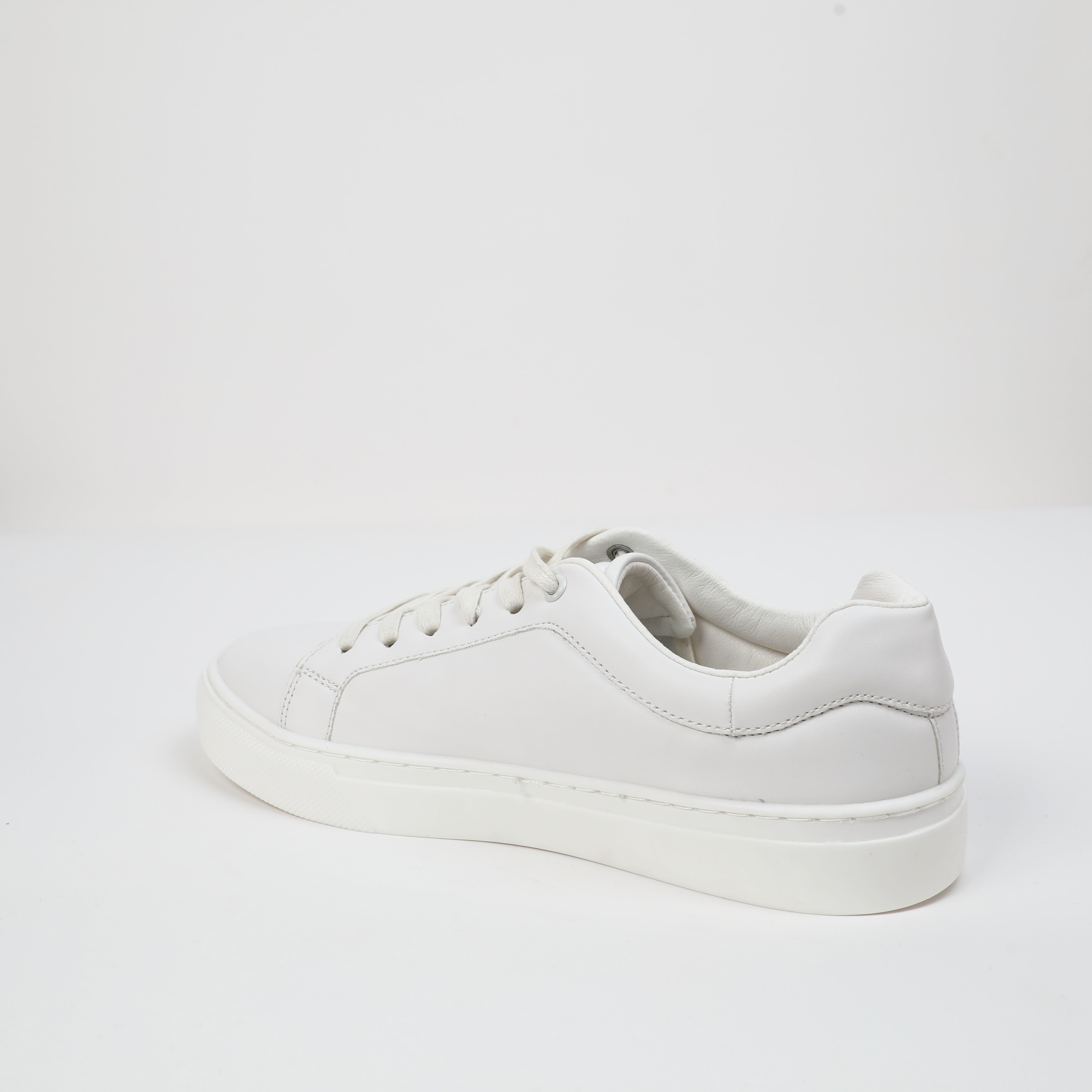Shoes - Men - Flat , White