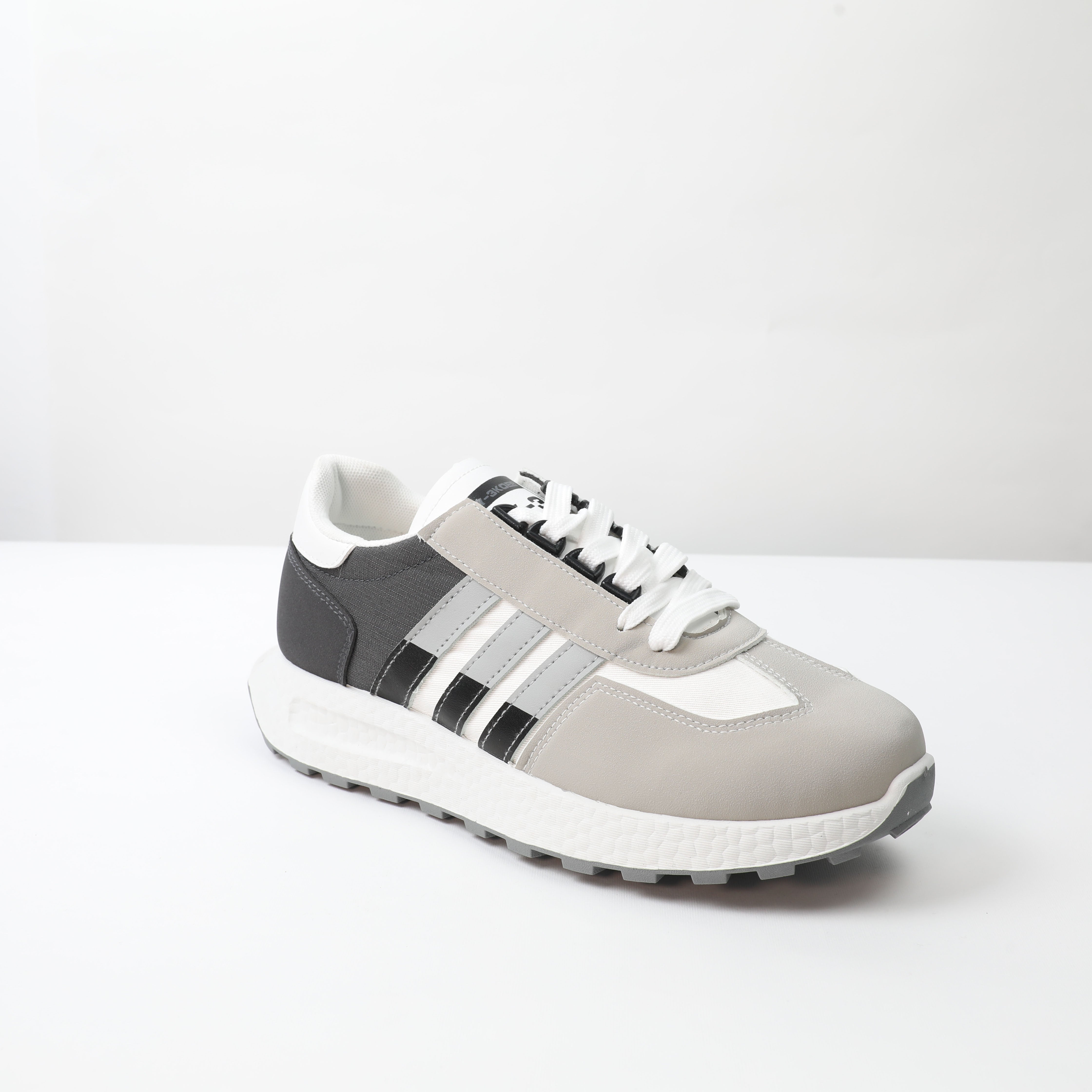 حذاء - رجالى - كاجوال , أسود