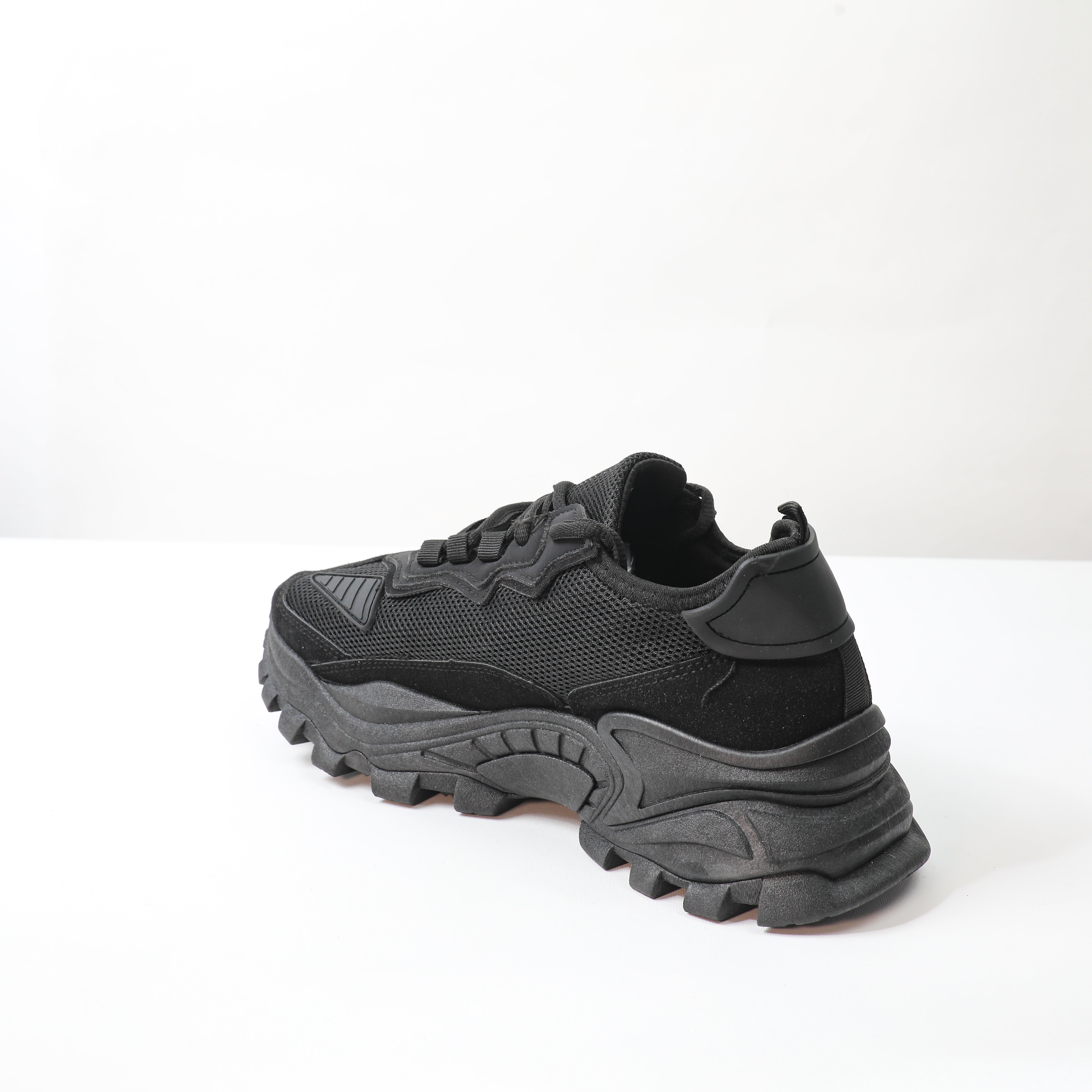 Shoes - Men - Casual