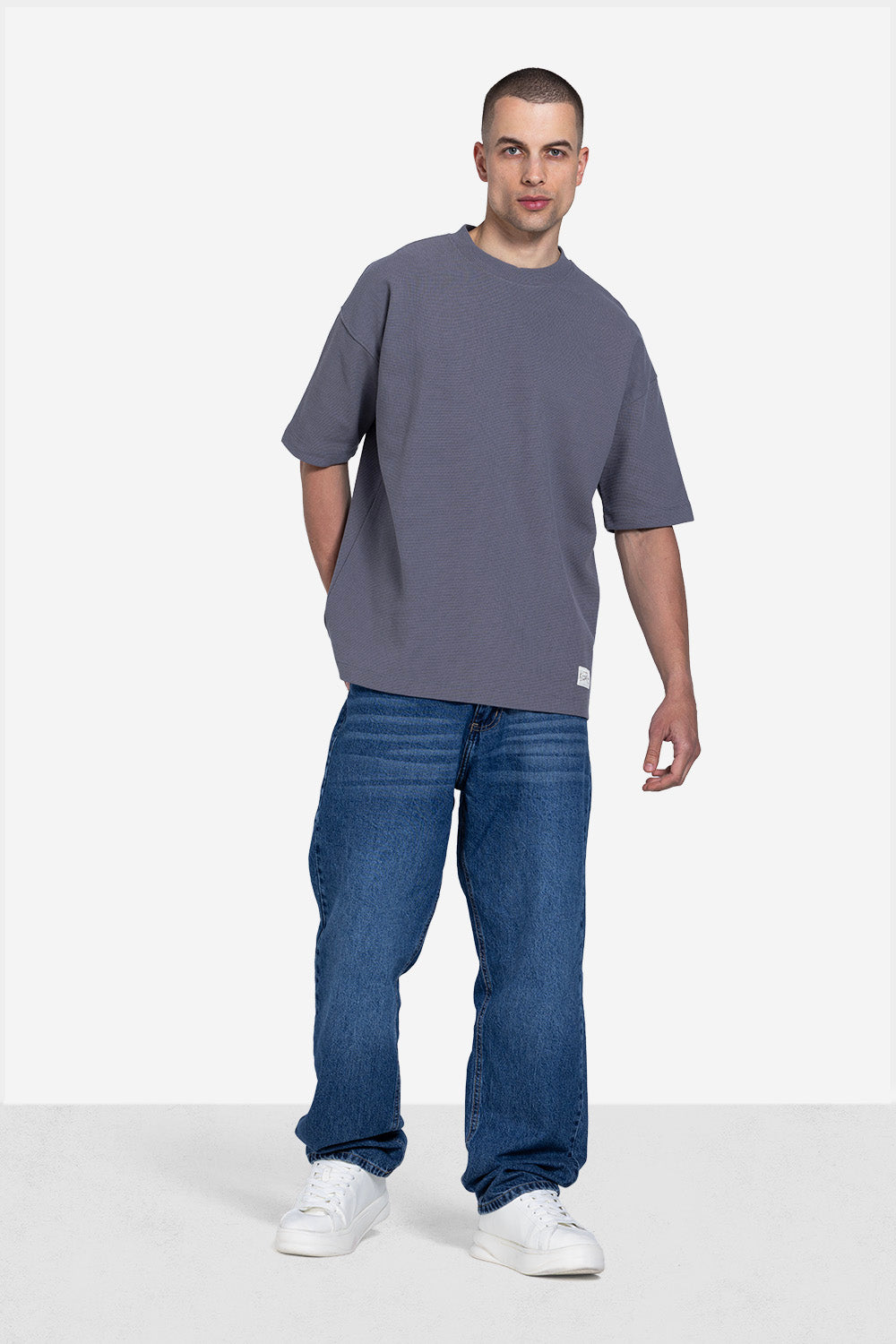 T-shirt - Men - Plain