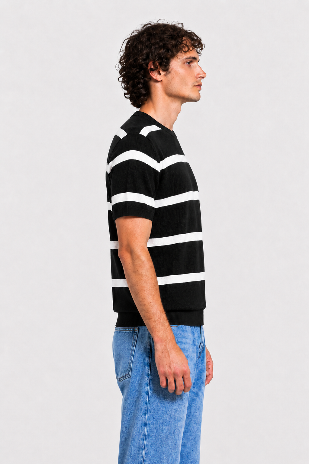 T-Shirt - Men - Striped