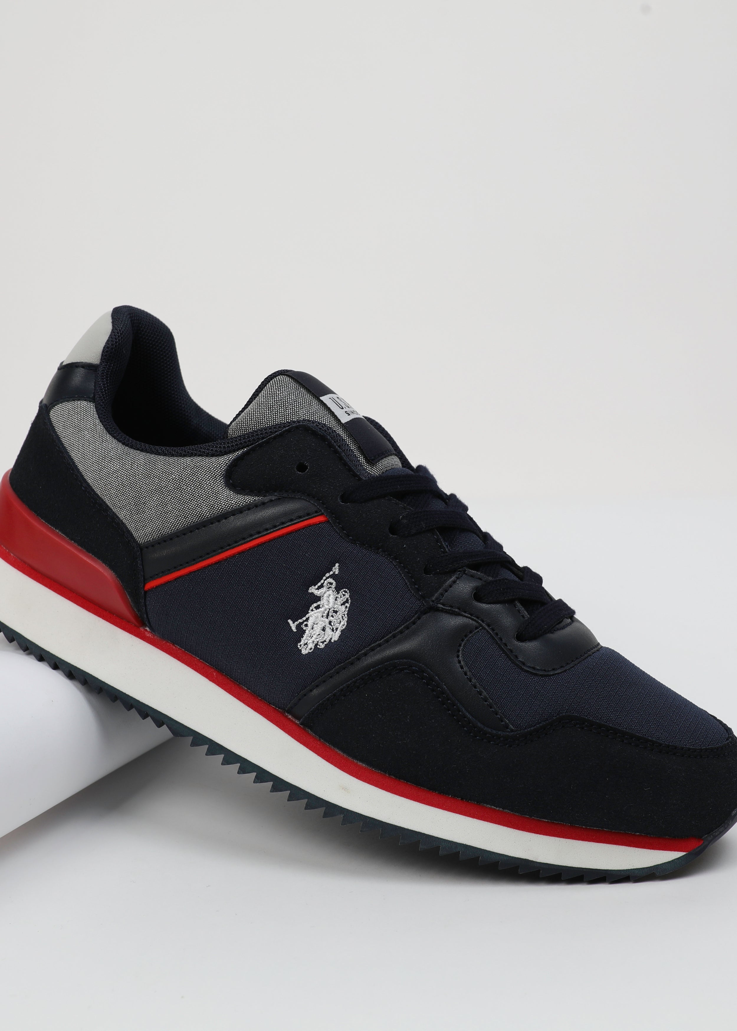 Shoes - Men - Casual