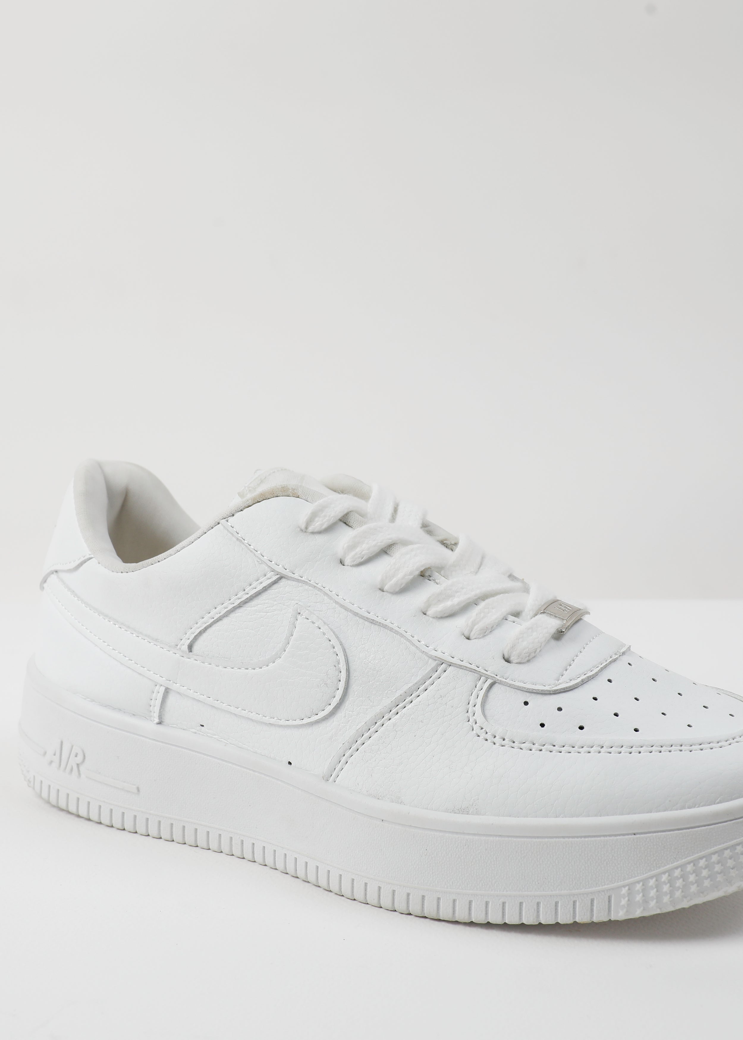 Shoes - Men - Flat , White