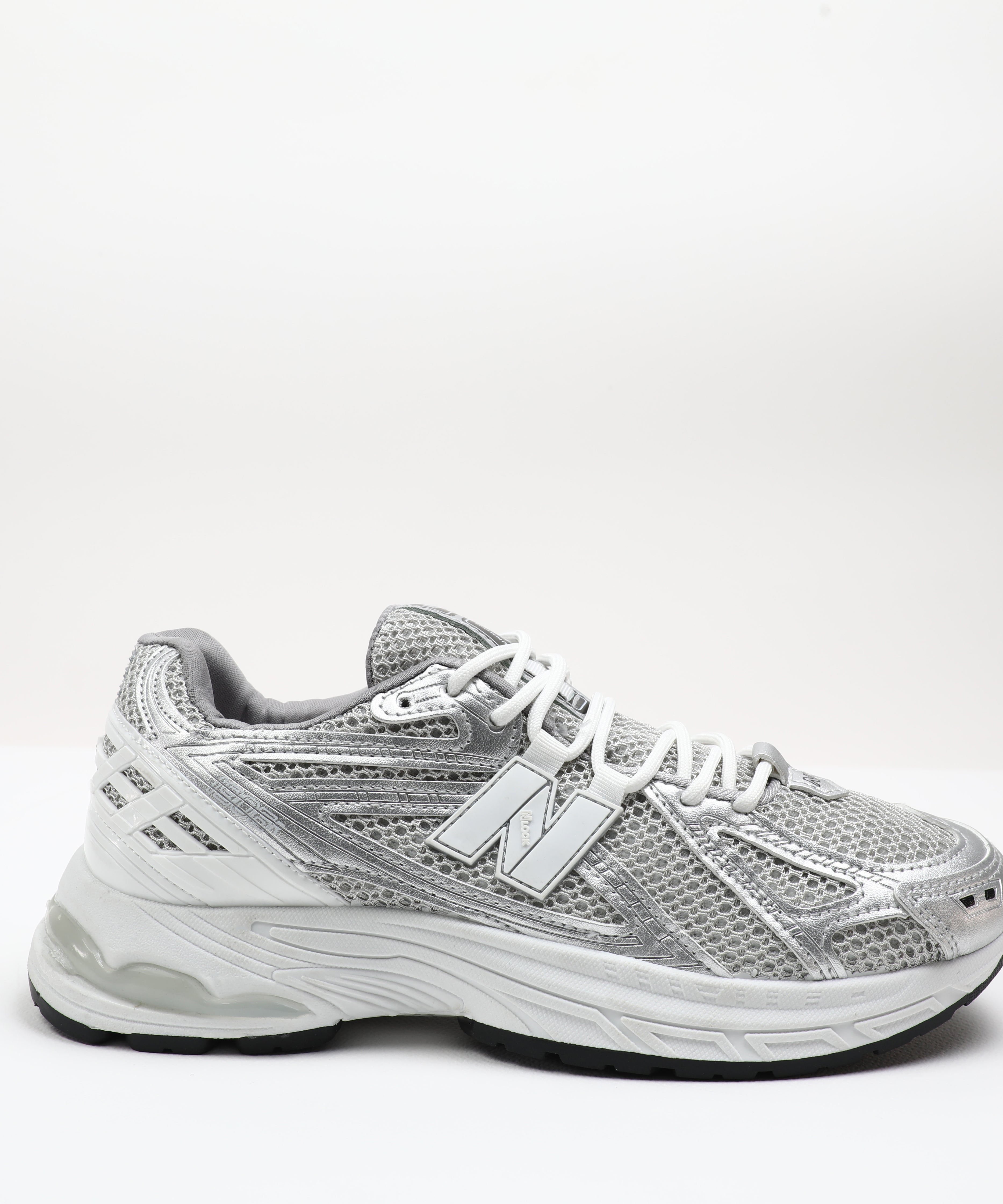 SHOES - MEN - CASUAL