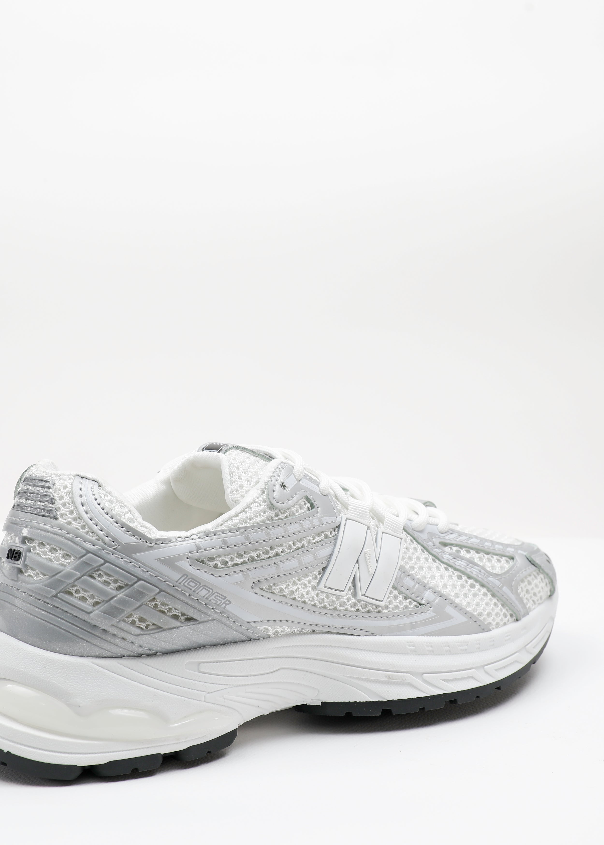 SHOES - MEN - CASUAL