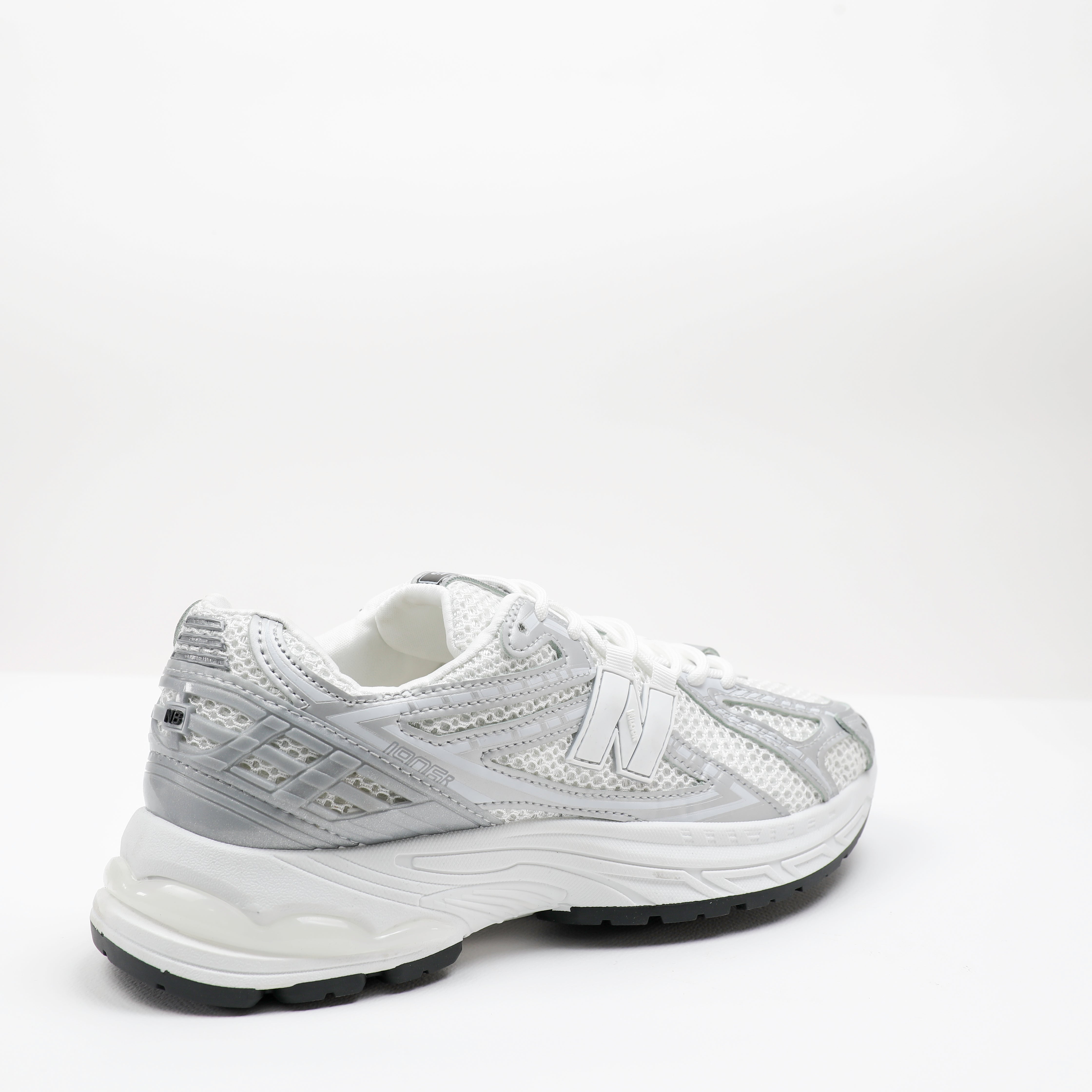 SHOES - MEN - CASUAL