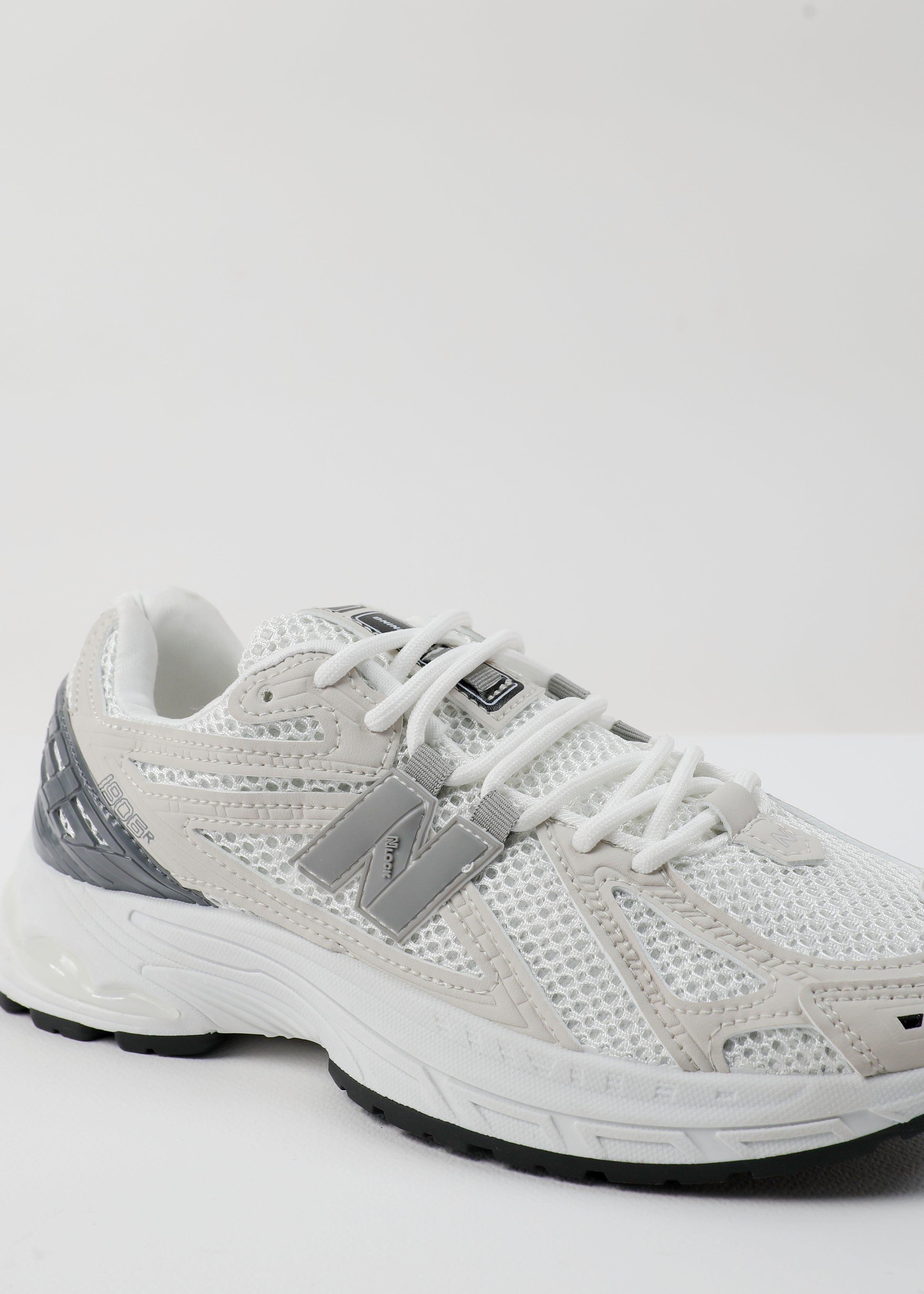 SHOES - MEN - CASUAL