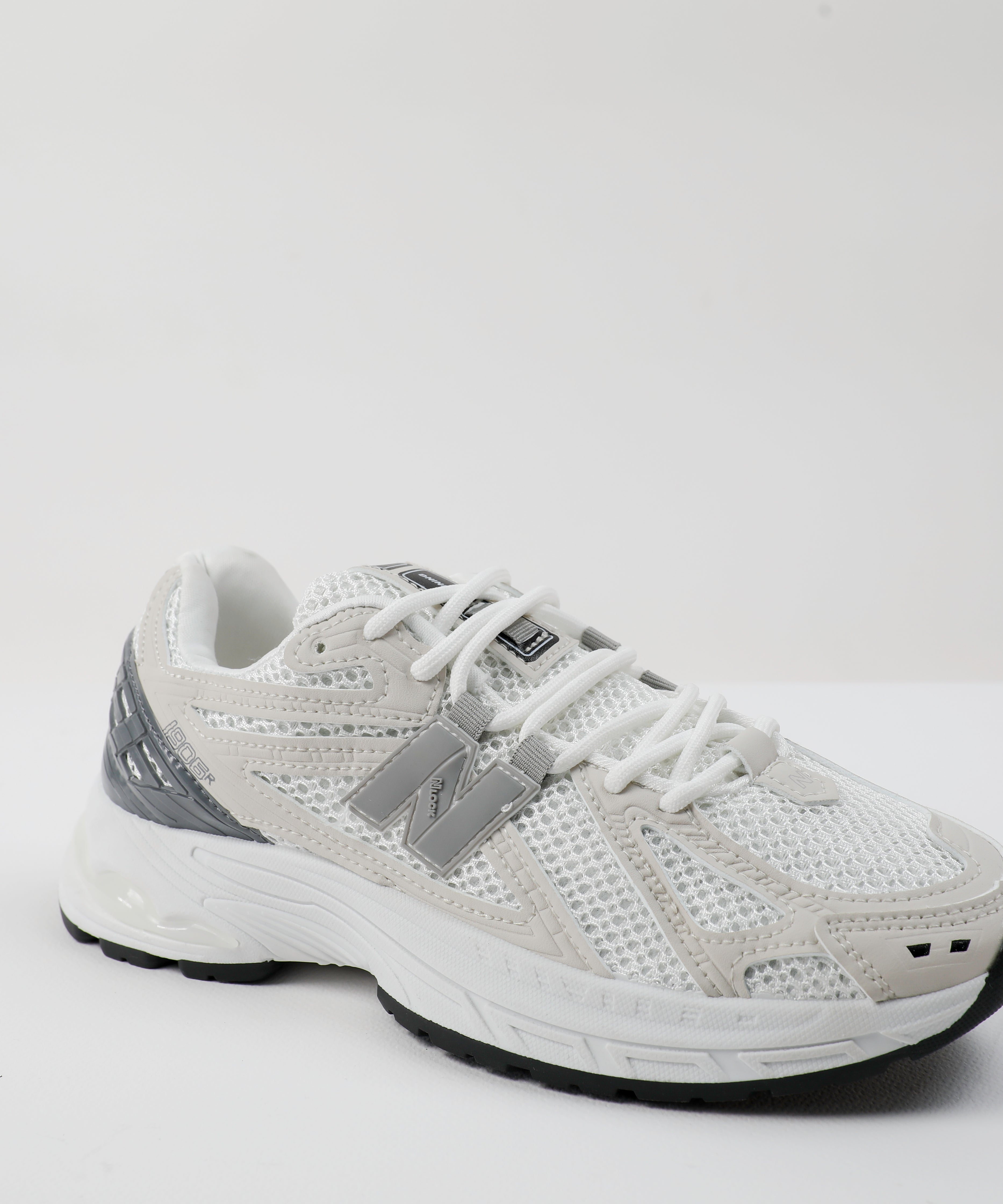 SHOES - MEN - CASUAL