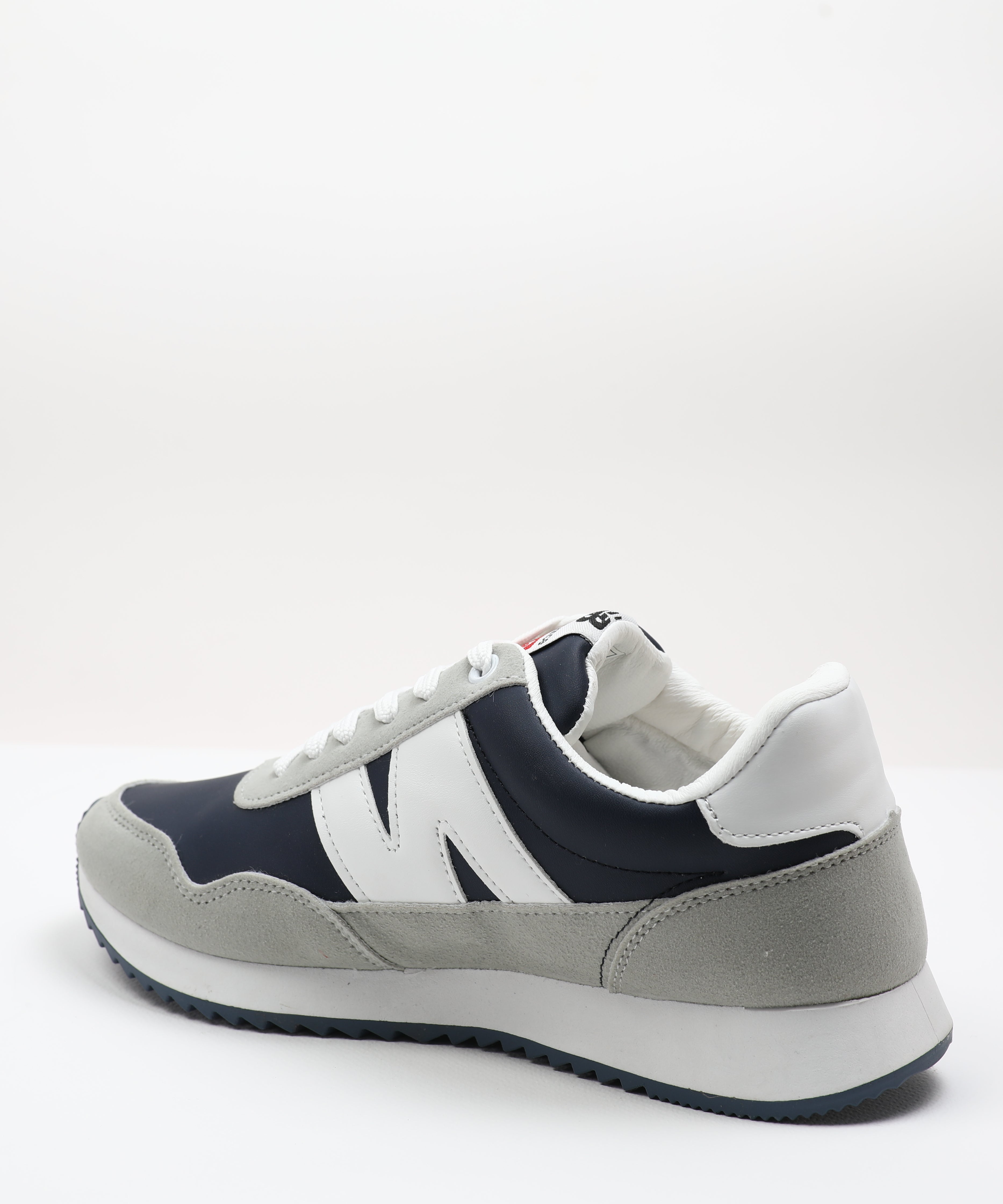 SHOES - MEN - CASUAL