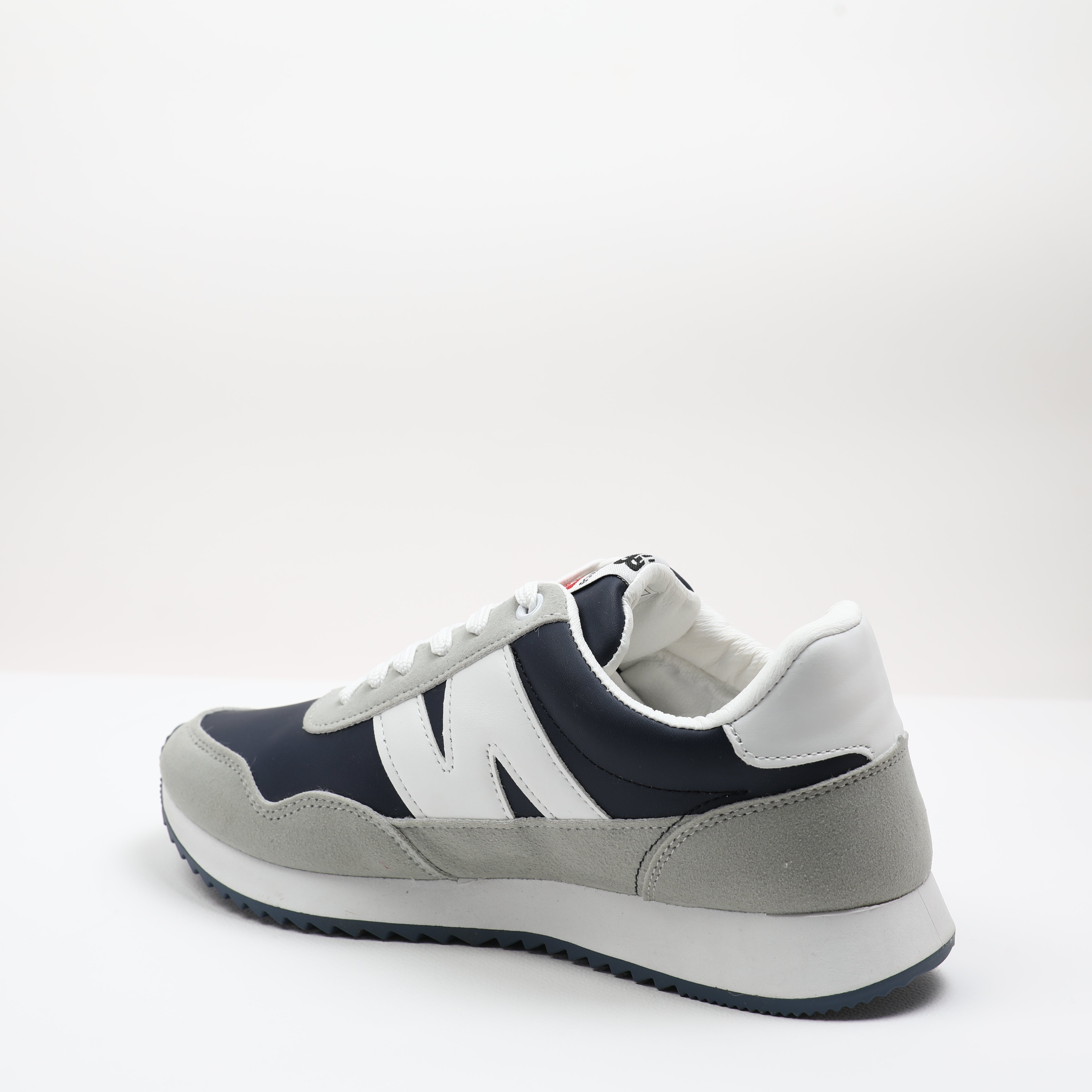 SHOES - MEN - CASUAL