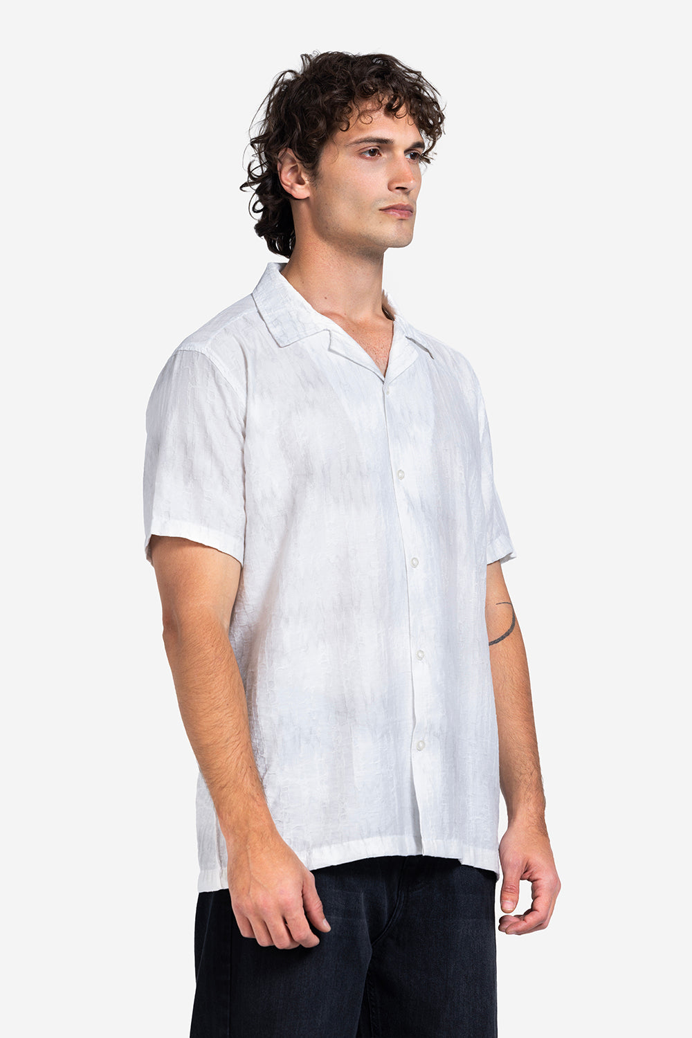 Half sleeve shirt - Men - Textured