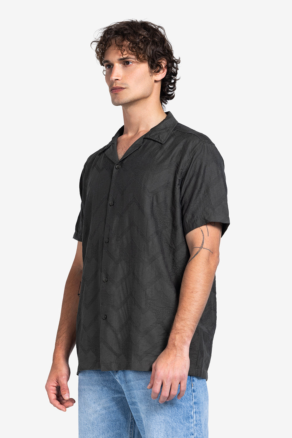 Half sleeve shirt - Men - Textured