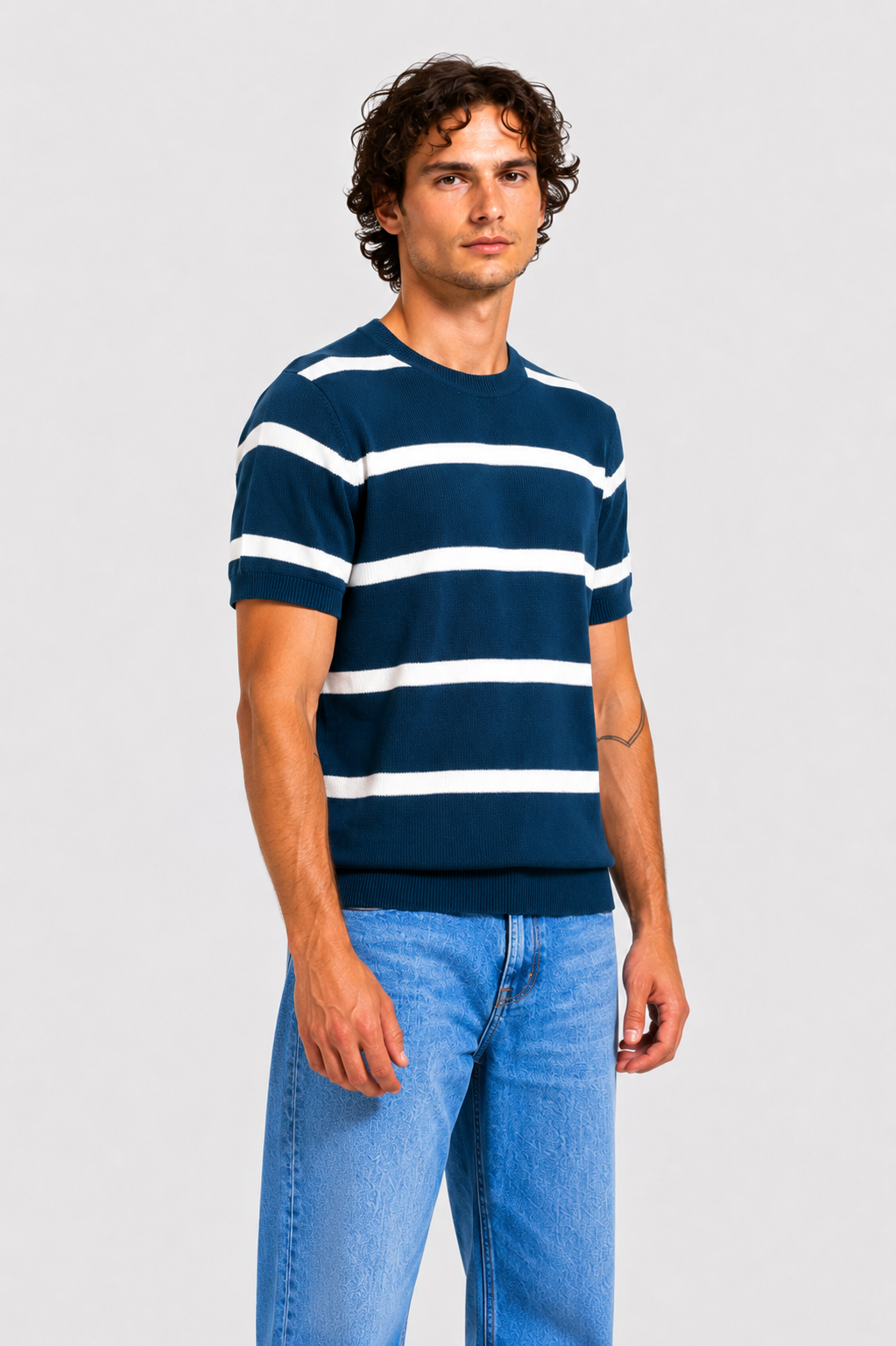 T-Shirt - Men - Striped