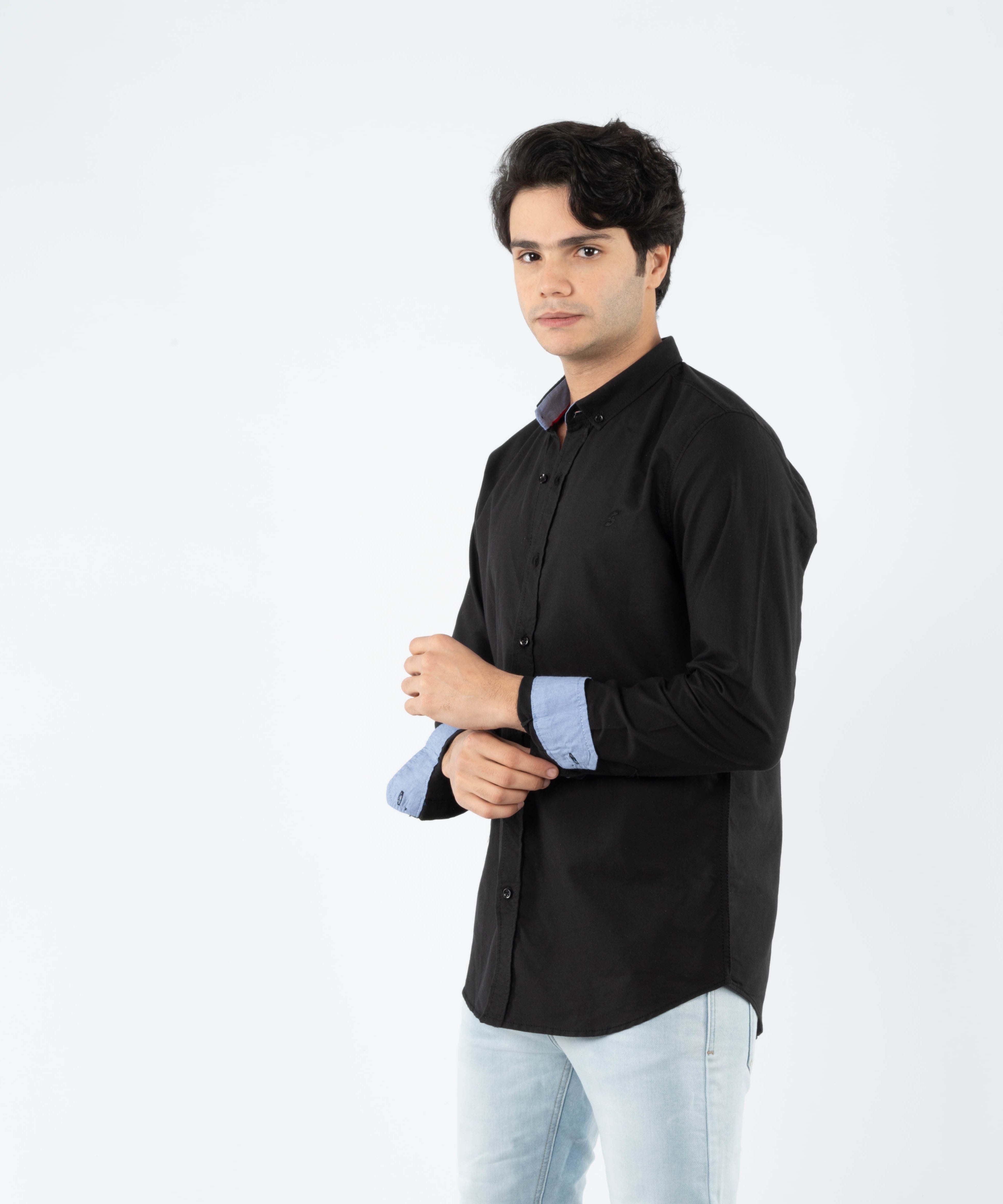 Long Sleeve Shirt - Men - Outlet