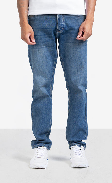 Men's Straight-Leg Jeans – view 4
