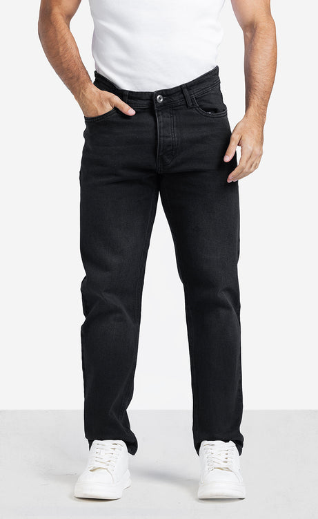 Men's Straight-Leg Jeans
