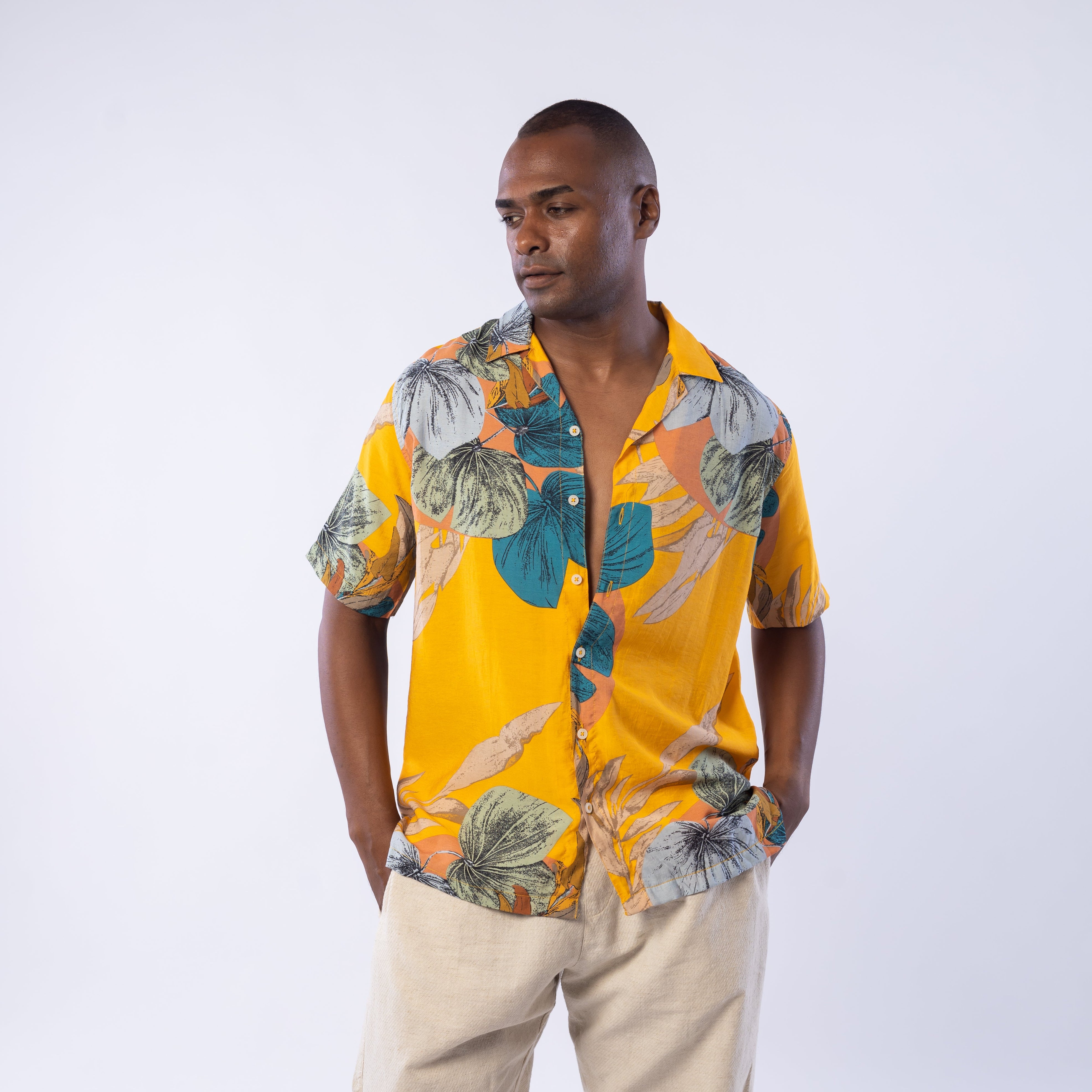 Half Sleeve Shirt - Men - Plaid