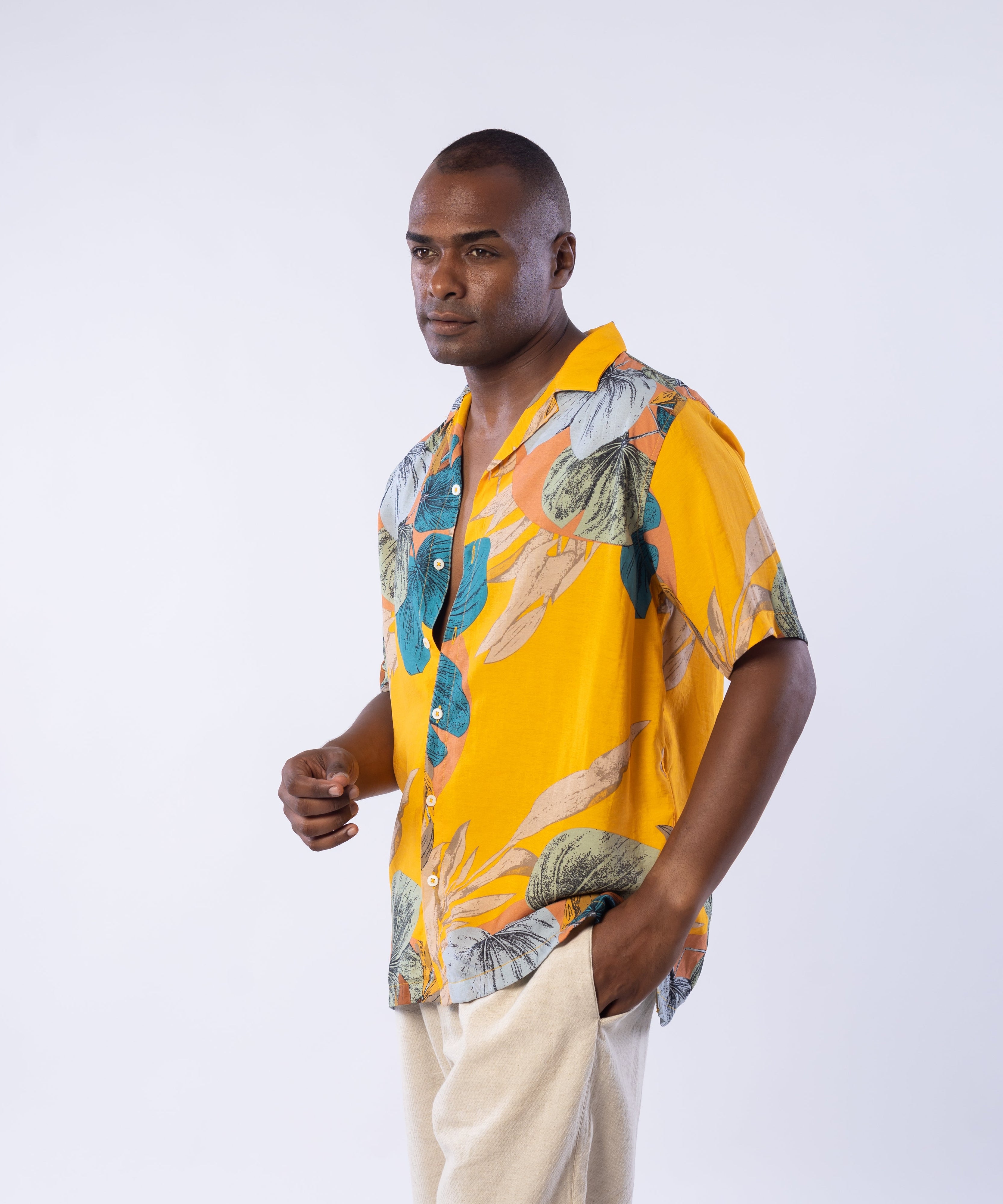 Half Sleeve Shirt - Men - Plaid