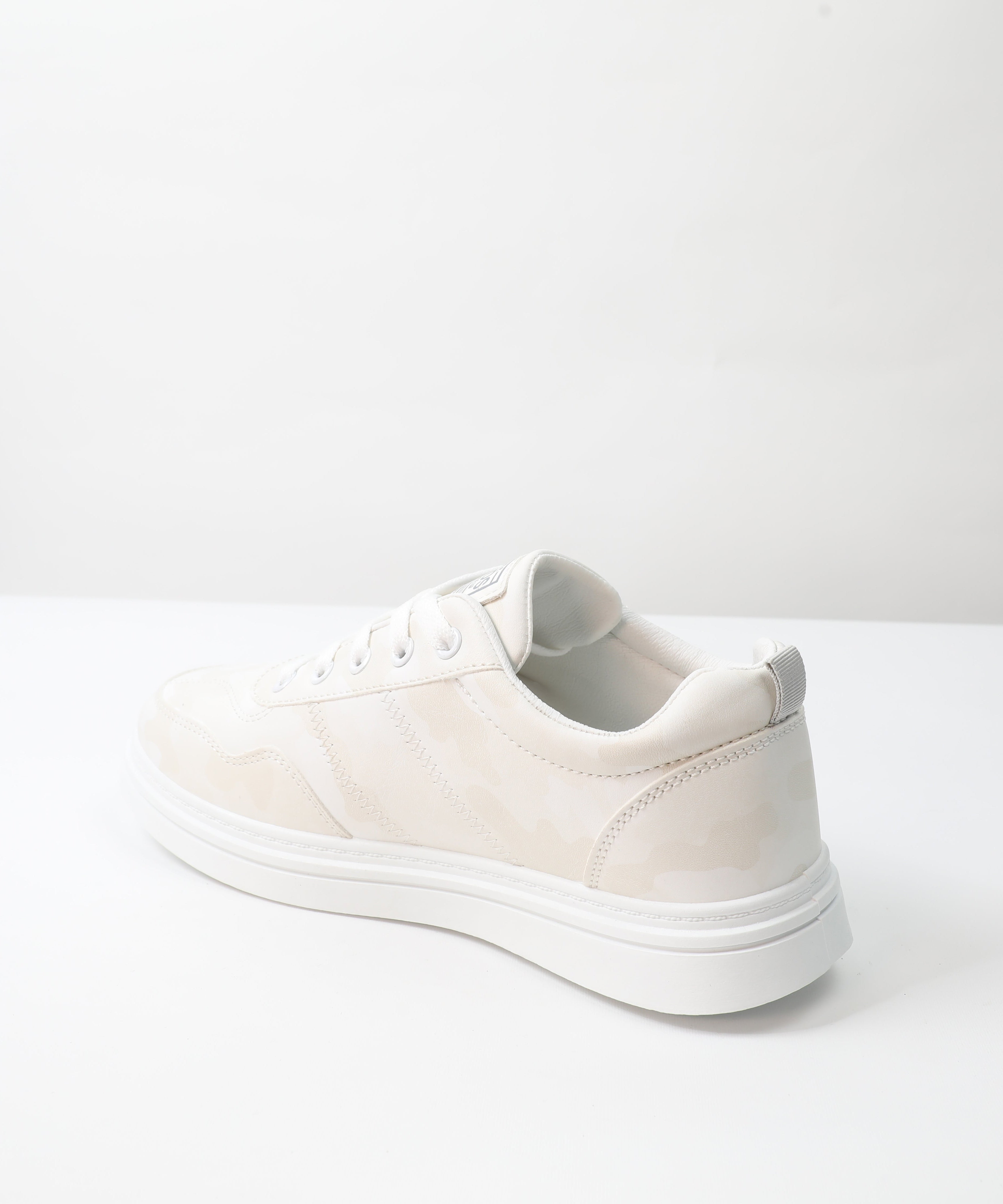 أحذية - رجال - فلات , أبيض