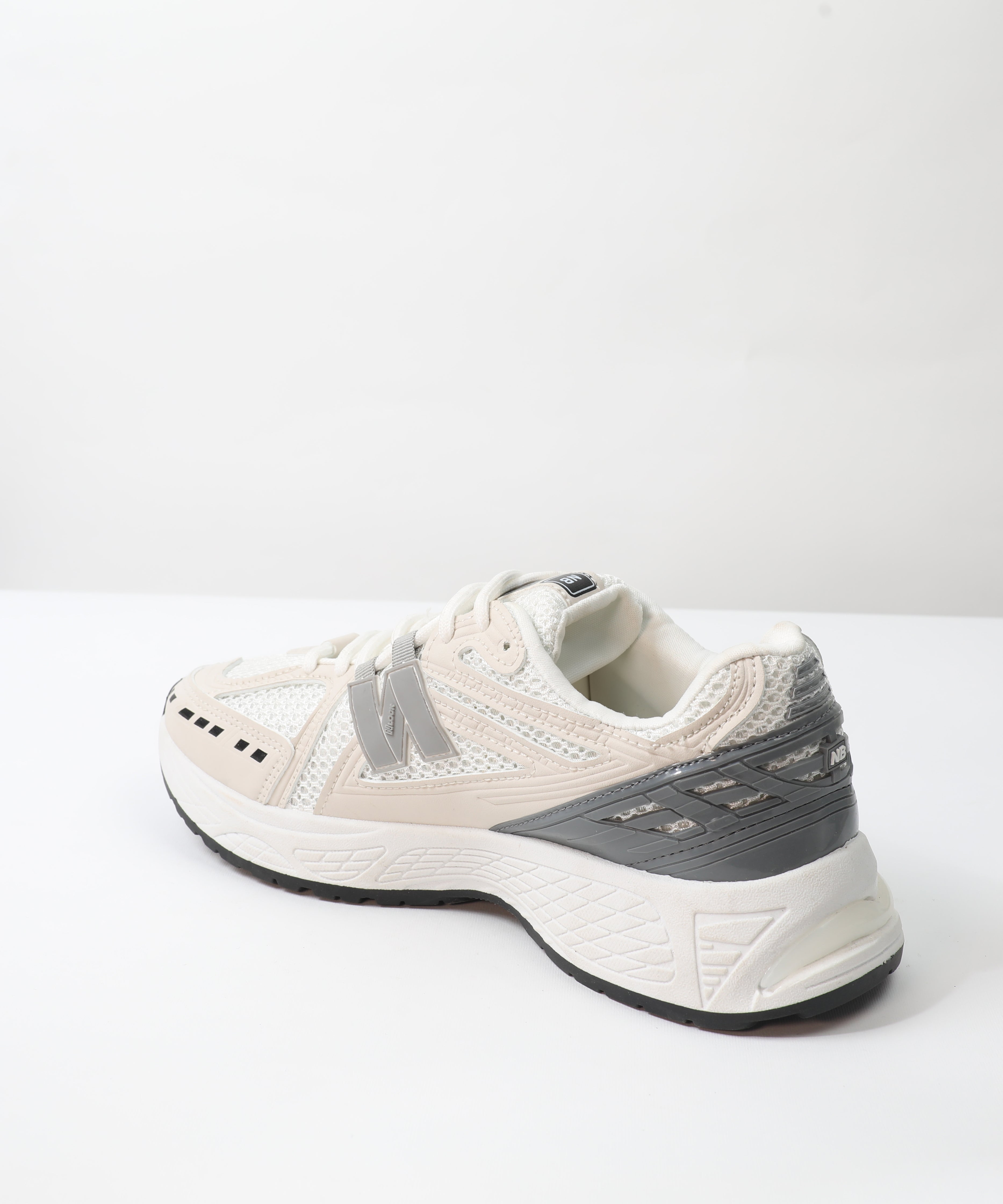 حذاء - رجال - رياضي , أبيض