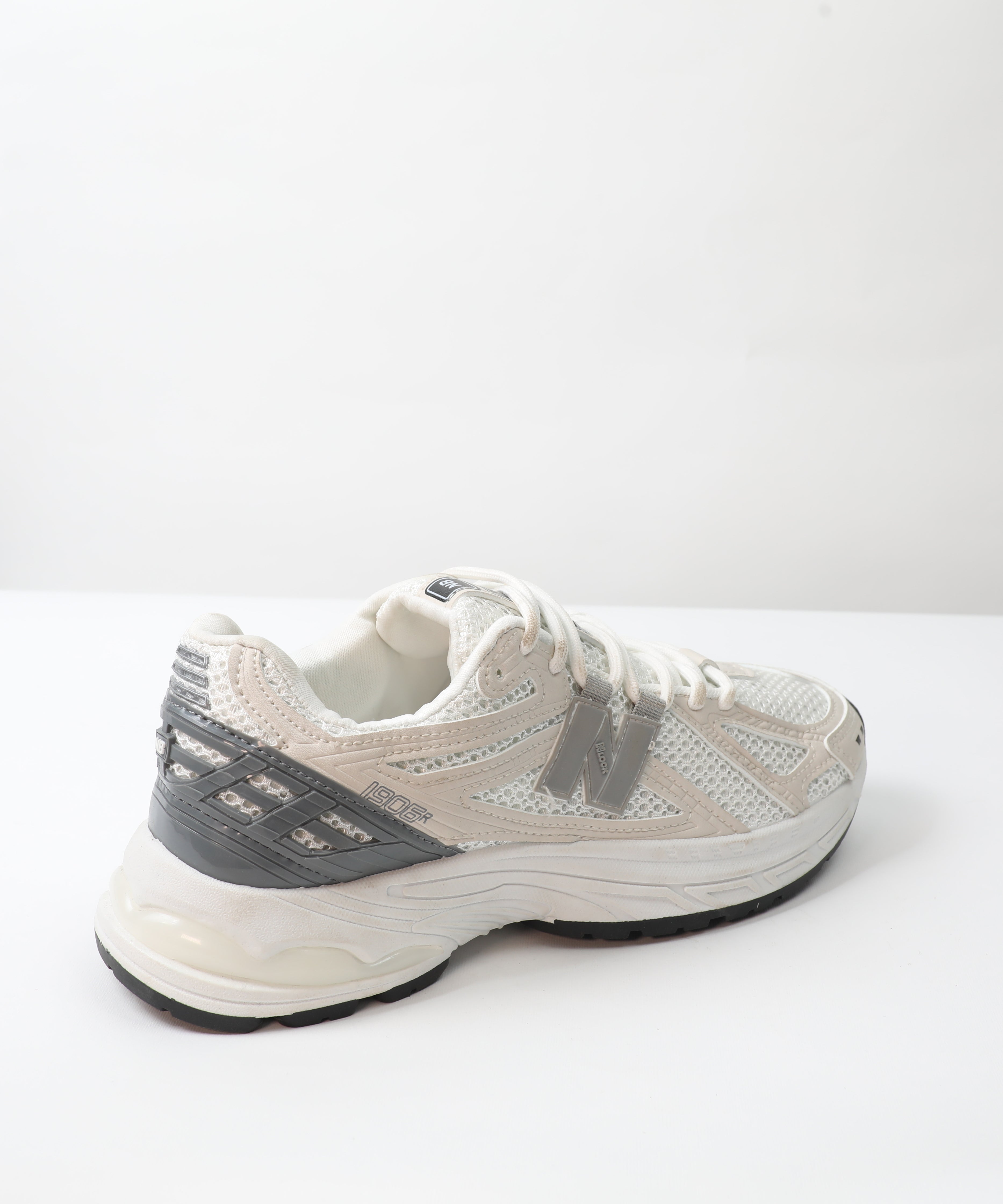 حذاء - رجال - رياضي , أبيض